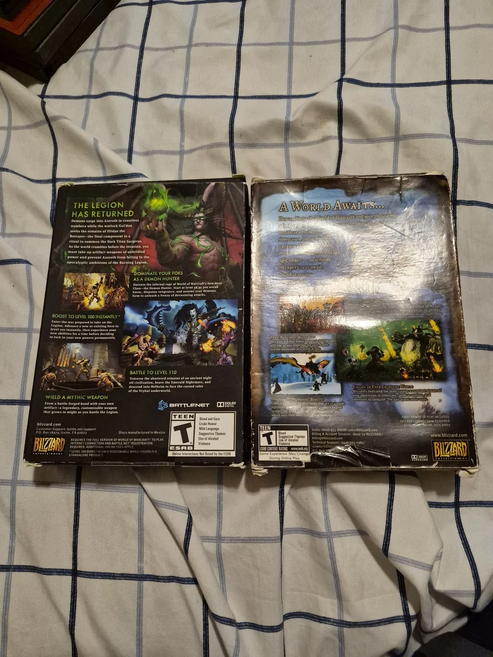Blizzard World of Warcraft Collector's PC Game Box Set - Black & Green
